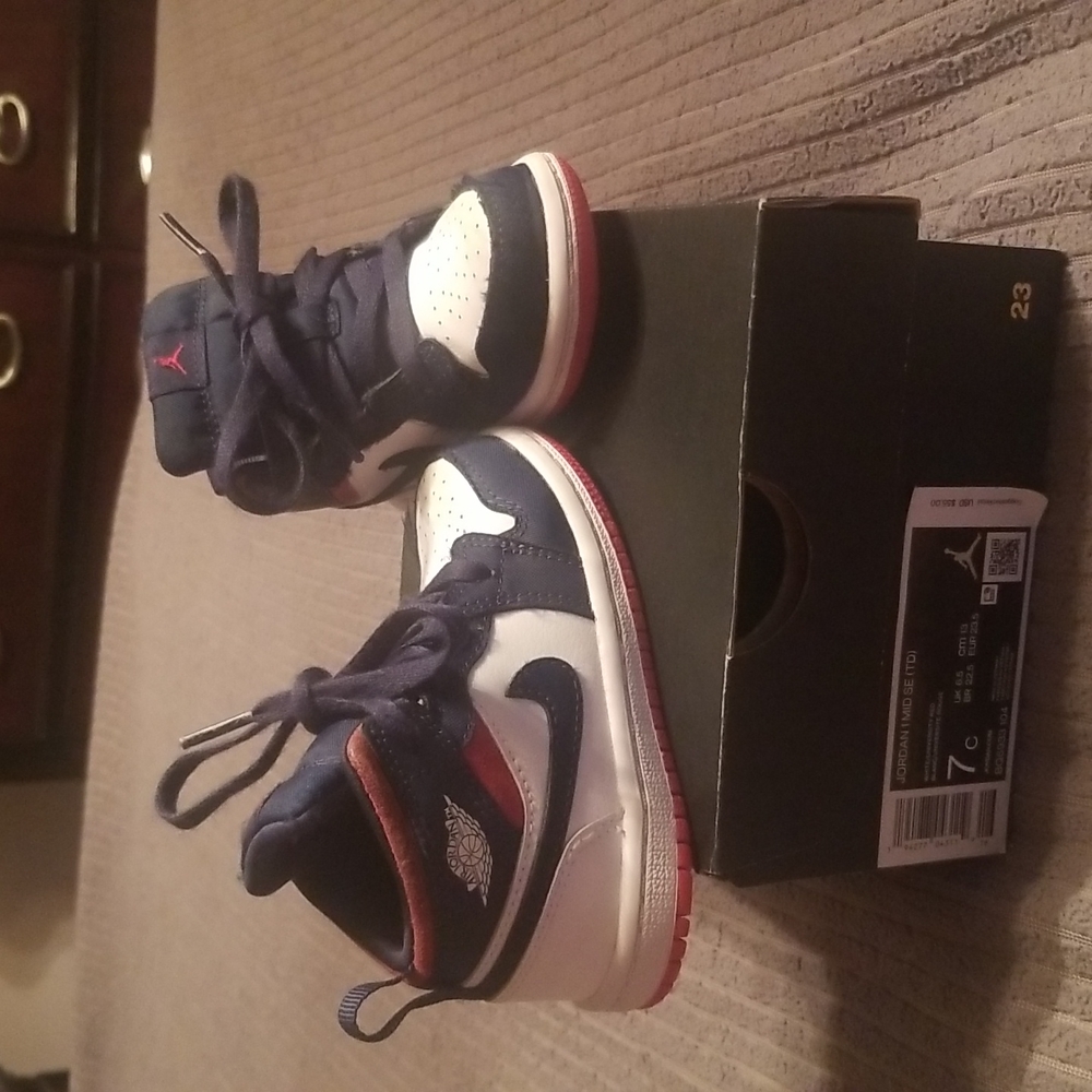 Sneaker